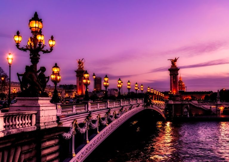 pont nocturne Paris
